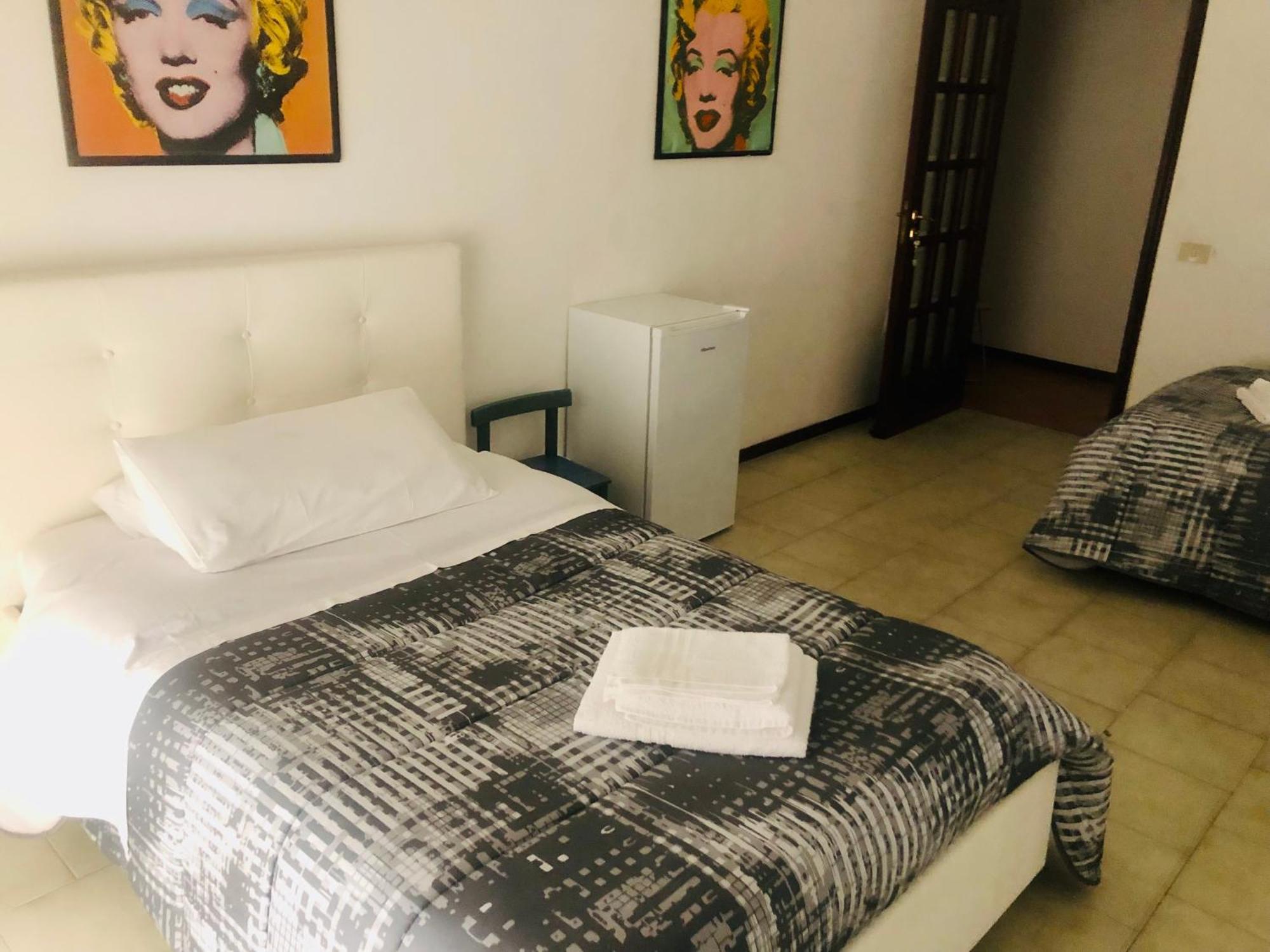 A Casa Di Titty Homestay Naples